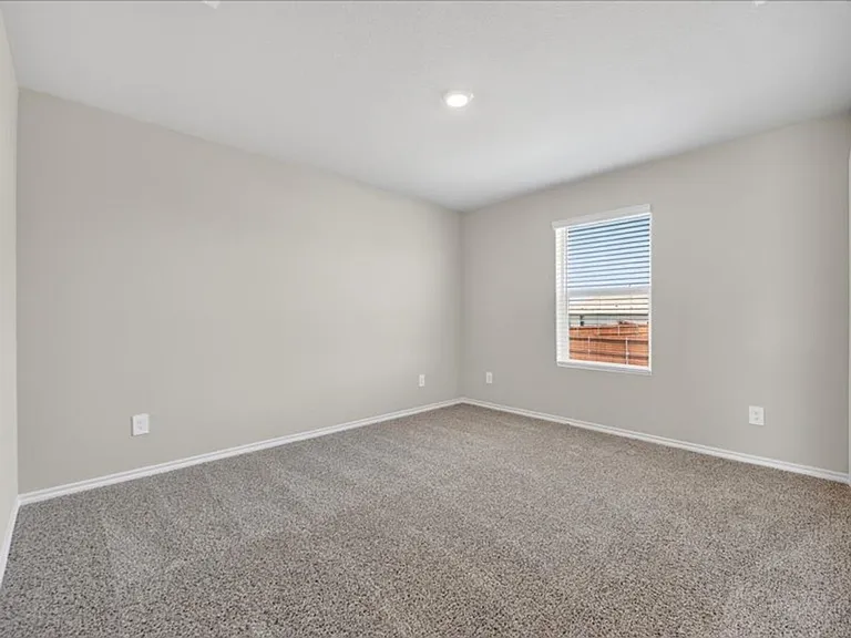 5568 Corduroy Rd — Photo 15