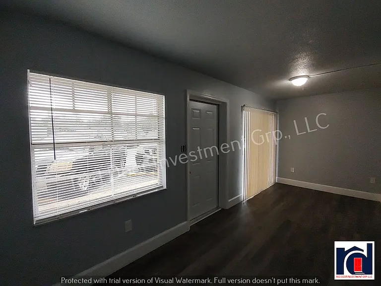 706 W Dixie Ave #12 — Photo 1