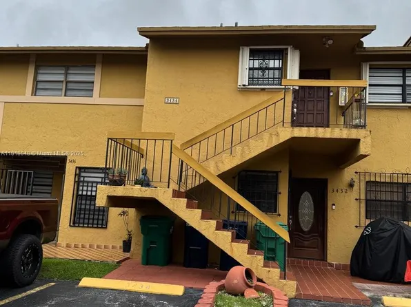 3434 SW 112th Ave #3-2, Miami, FL 33165