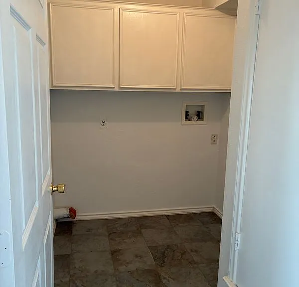 406 N Denny St #B — Photo 8