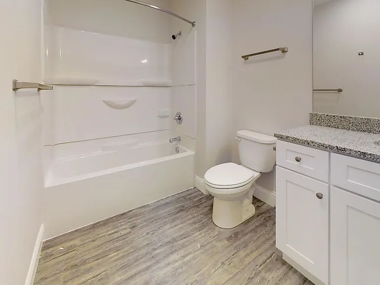 309 W Washington — Photo 23