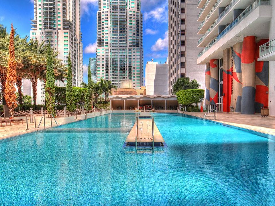 50-Biscayne-pool
