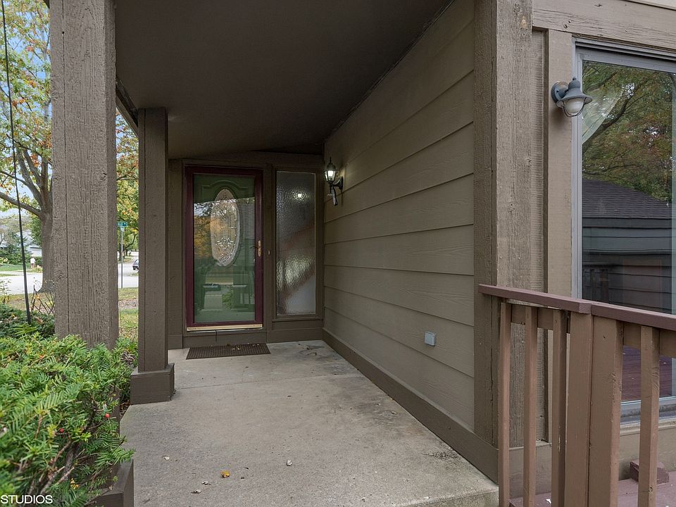 1st image of 175 N Glengarry Dr APT A