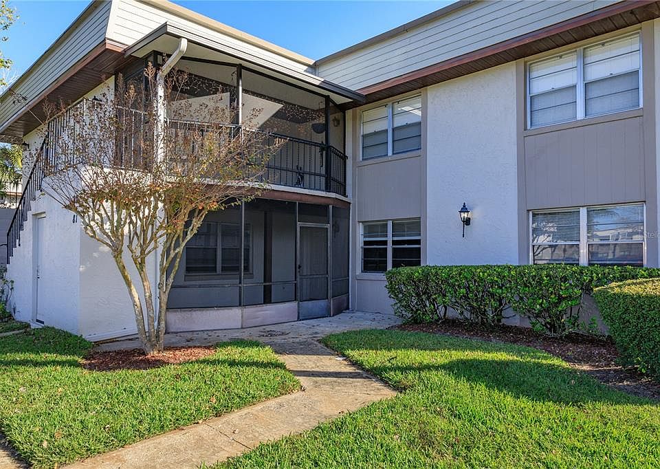 1st image of 81 Windtree Ln APT 81