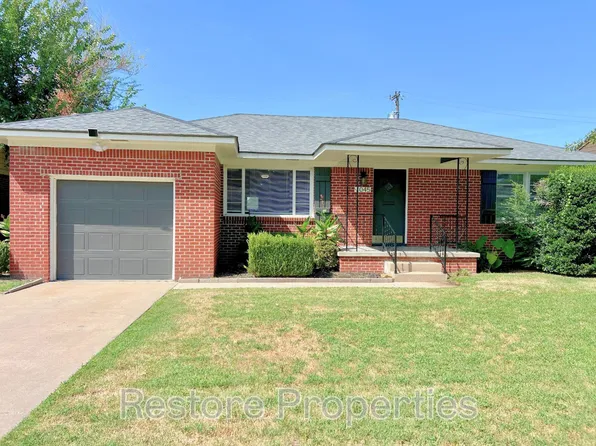 1045 E 53rd St, Tulsa, OK 74105