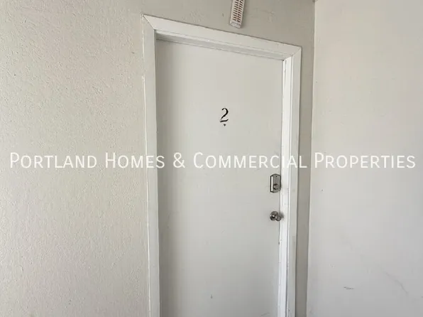 13335 SE Powell Blvd APT 2, Portland, OR 97236