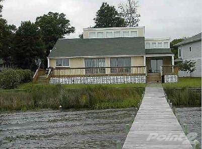 1203 Chadwick Shores