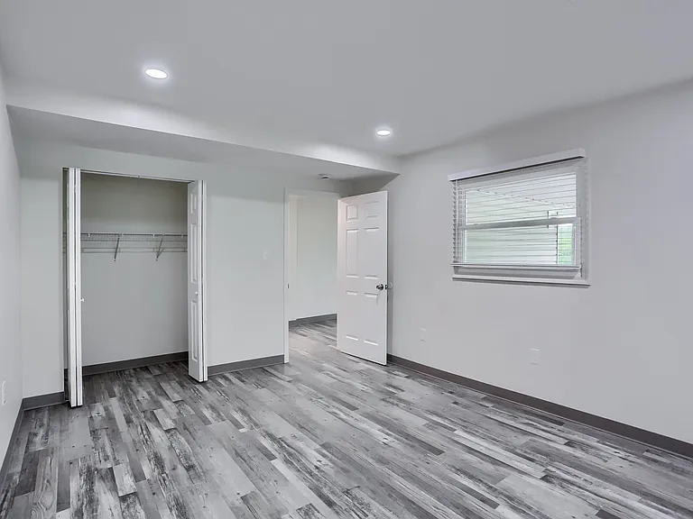201 Kathleen Dr #2 — Photo 25