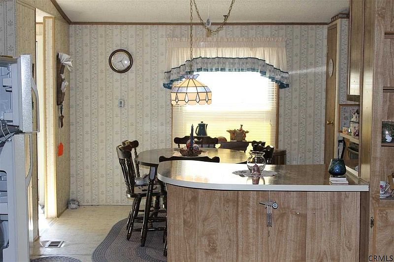 3rd image of 647 LITTLE YORK Road