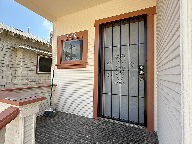 2350 26th Ave #A — Photo 2