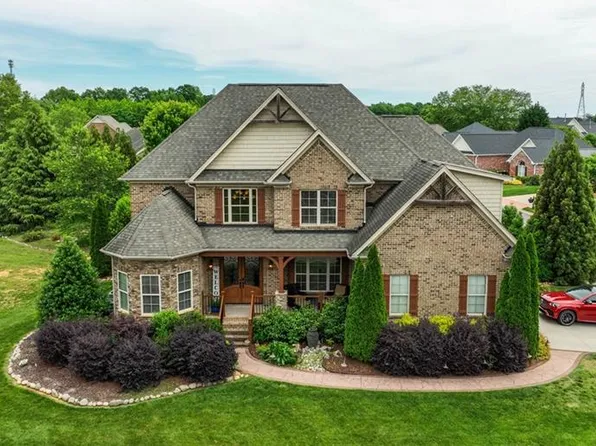14 Wexford Cir, Thomasville, NC 27360