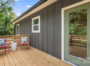 7 Laban Ln, Asheville, NC 28805