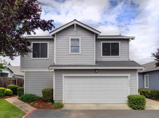 6455 Laguna Mirage Ln, Elk Grove, CA 95758