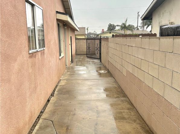 1049 E Galatea St, Azusa, CA 91702