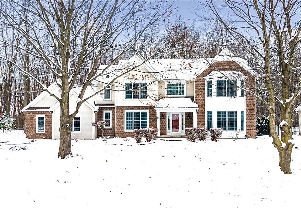 1st image of 36 Sunleaf Dr