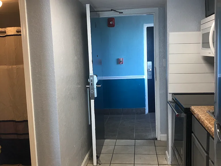 2610 N Ocean Blvd — Photo 16