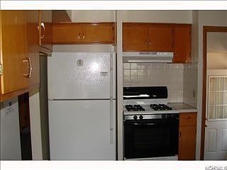 4th image of 2224 Tuxedo Ave