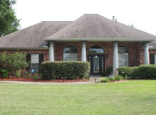 1015 N Kade Ln, Lake Charles, LA 70605