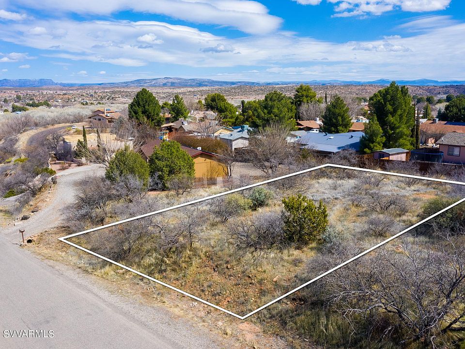 1st image of 1943 S Cayuse Trl