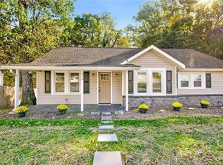 434 E Salisbury St, Denton, NC 27239