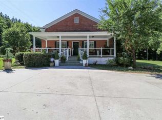 1231 Chinquapin Rd, Travelers Rest, SC 29690