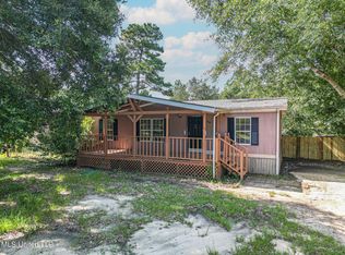 11140 Briar Cliff Dr, Picayune, MS 39466
