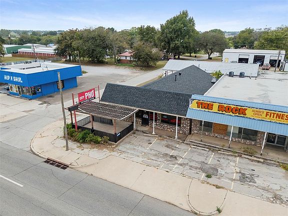 5th image of 327 S Green Ave
