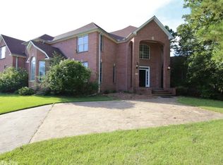2 Bayonne Ct, Little Rock, AR 72223