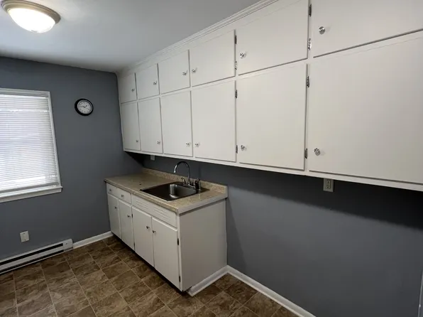 839 Mel Ave #839, Lansing, MI 48911