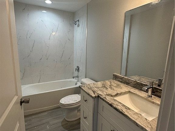 3rd image of 309/311 Piedmont St