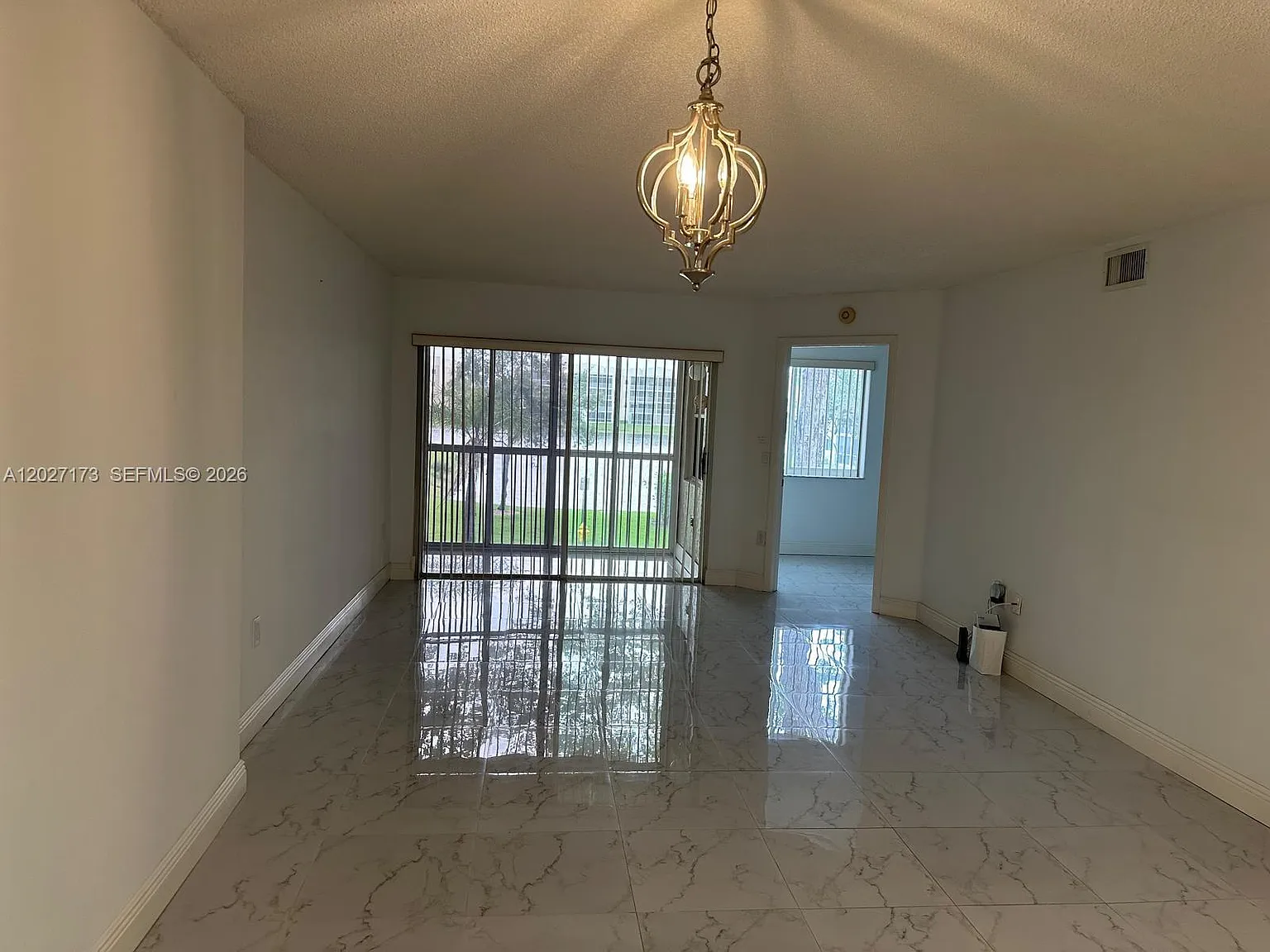 Trent F Condo — Photo 2