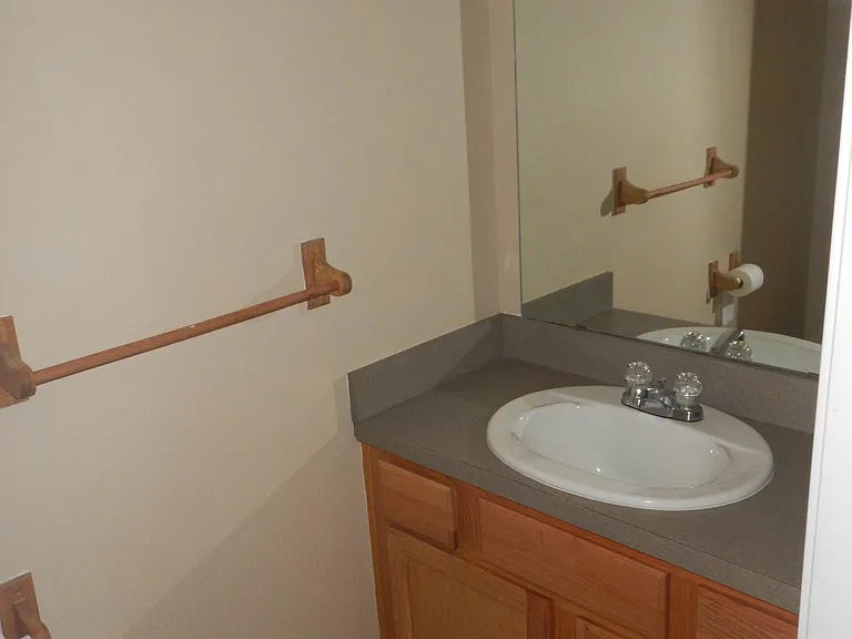 downstairs 1/2 bath