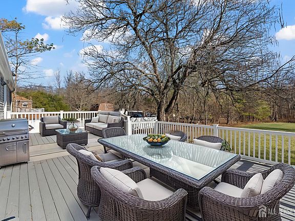 5th image of 3850 Route 27 Rte S