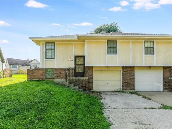 7820 E 130th Ct, Grandview, MO 64030