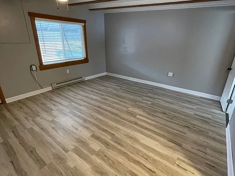 610 Commonwealth Ave — Photo 3