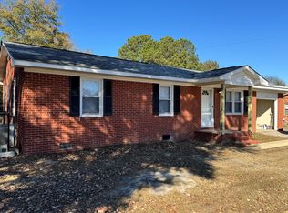 1331 Sand Hill Rd, Hope Mills, NC 28348