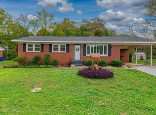 420 Chilton Ave, Florence, AL 35630