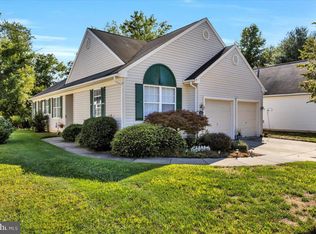 27 Glenview Way E, Gibbsboro, NJ 08026