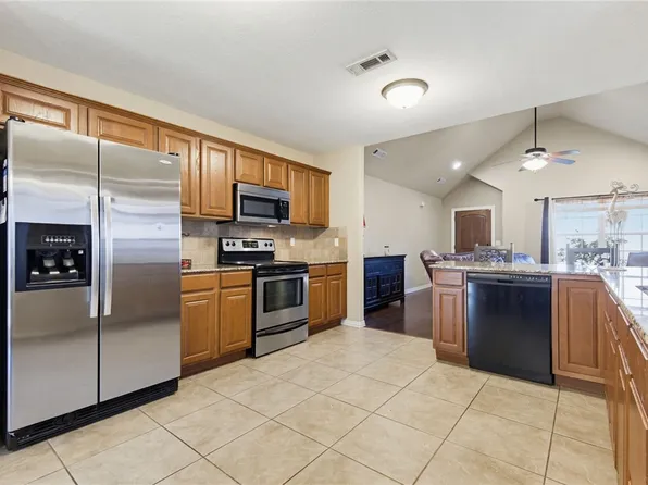 2633 Villa Blvd, Fayetteville, AR 72703