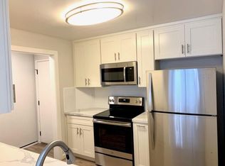 544 Walnut St APT 7, San Carlos, CA 94070