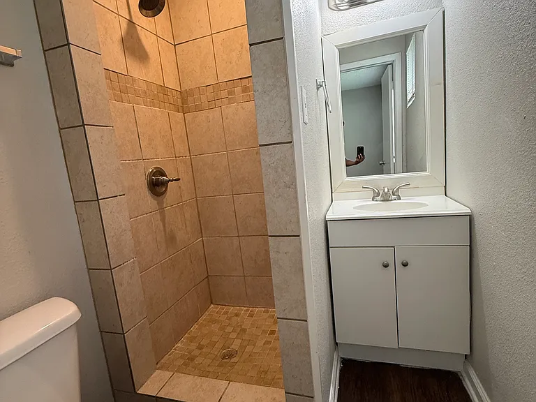 3512 Bahamas Dr — Photo 20