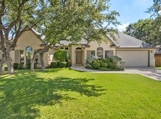 225 English Oaks Cir, Boerne, TX 78006