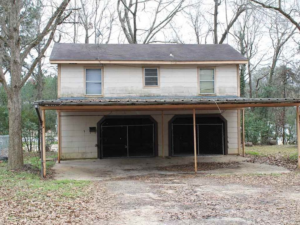 1st image of 632 N Zavalla St