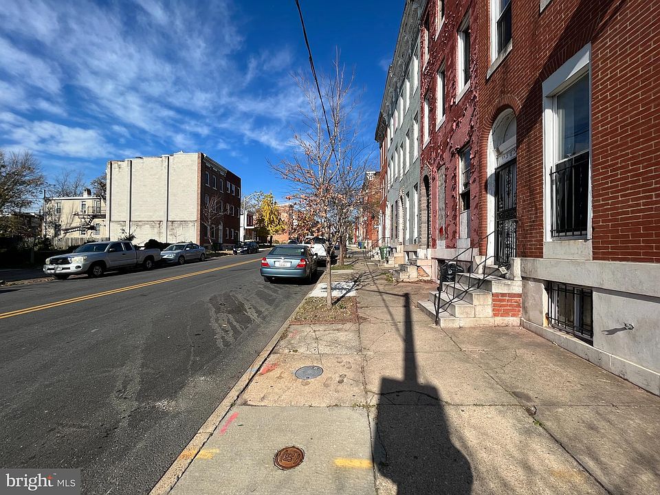 2nd image of 505 N Arlington Ave