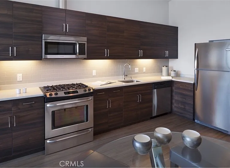 100 Van Ness Ave #1108 — Photo 4
