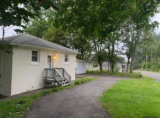 45 Boght Rd, Colonie, NY 12189