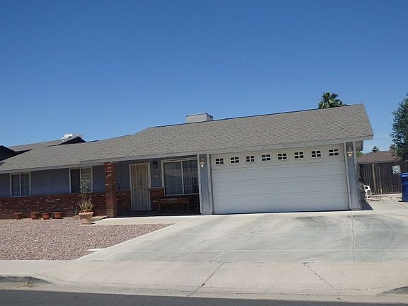 2nd image of 2432 E Juanita Ave