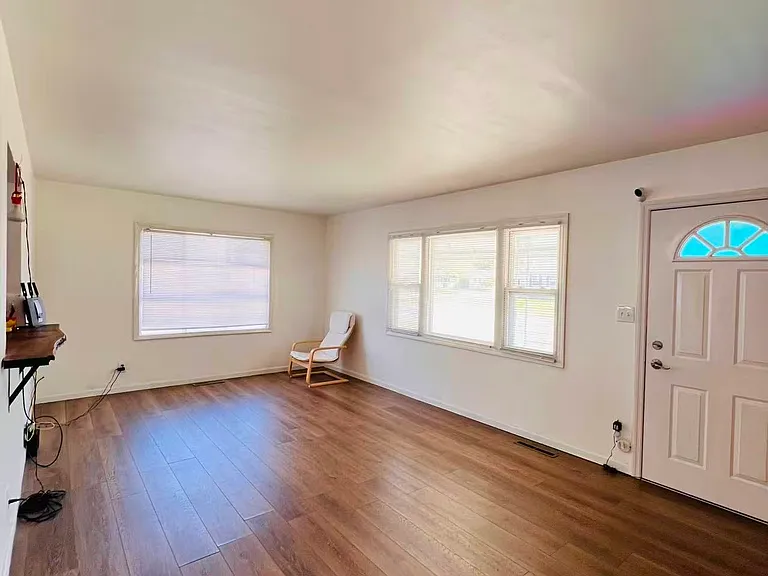 68 Bellhurst Rd — Photo 8