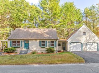 10 Ash St, Wrentham, MA 02093
