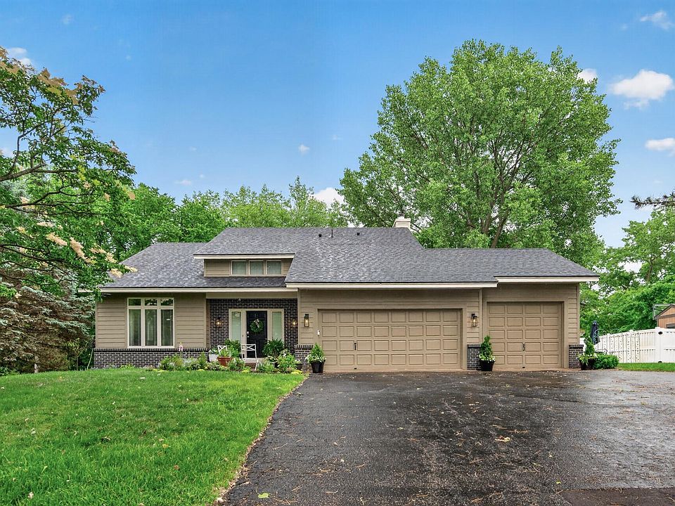 1st image of 10261 Phaeton Dr
